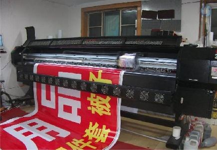 富宁喷绘广告分辨率是多少？